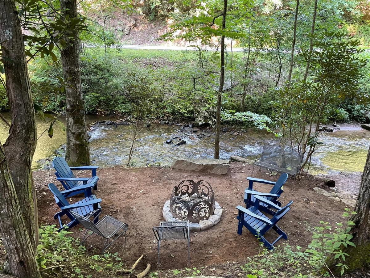 Cozy Creekfront Family Cabin-Pet Friendly -Gamerm-Hot Tub Hiawassee Bagian luar foto