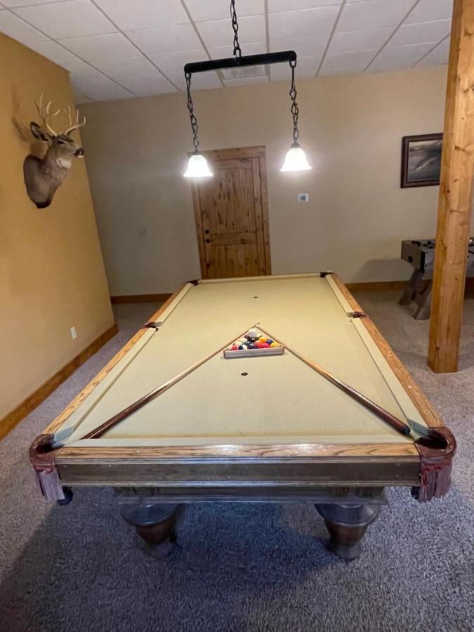 Cozy Creekfront Family Cabin-Pet Friendly -Gamerm-Hot Tub Hiawassee Bagian luar foto